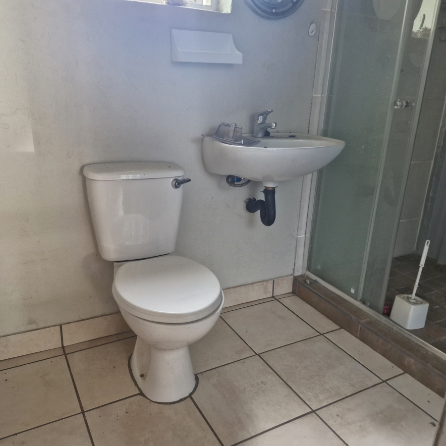 3 Bedroom Property for Sale in Rooihuiskraal Gauteng