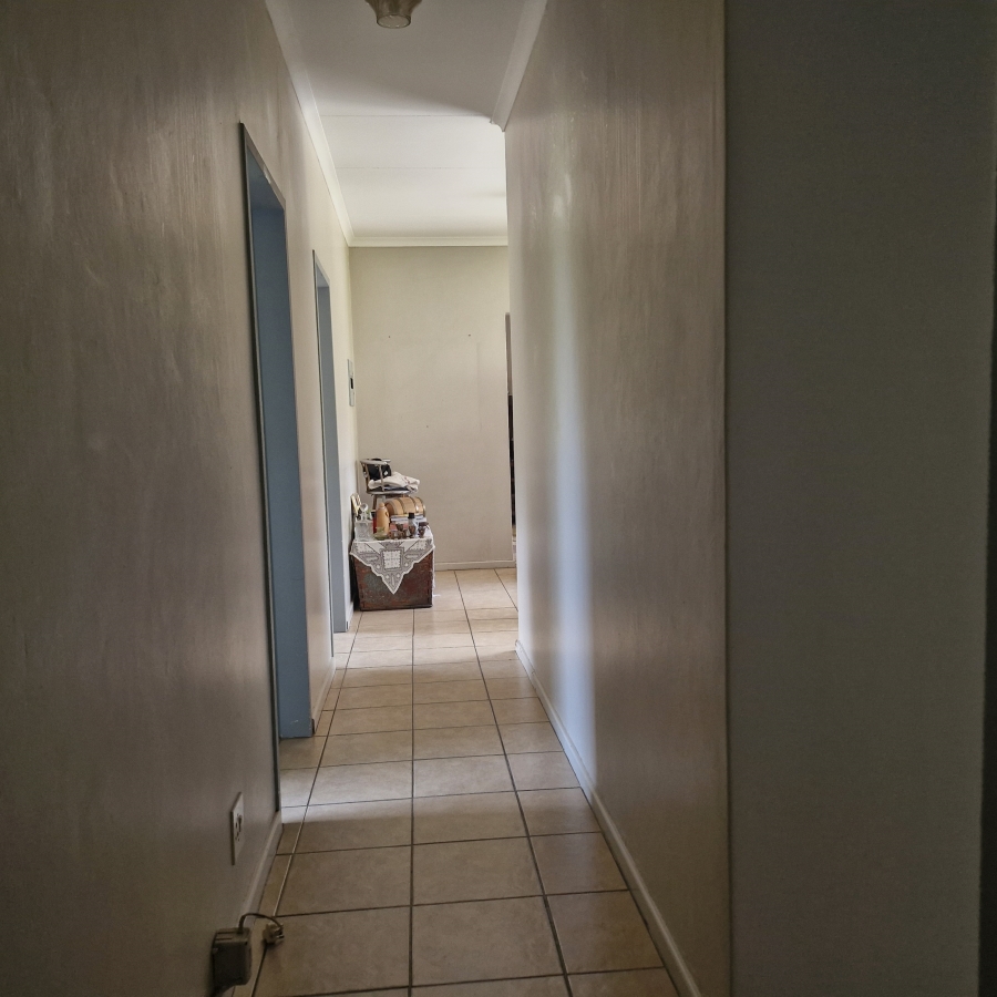 3 Bedroom Property for Sale in Rooihuiskraal Gauteng