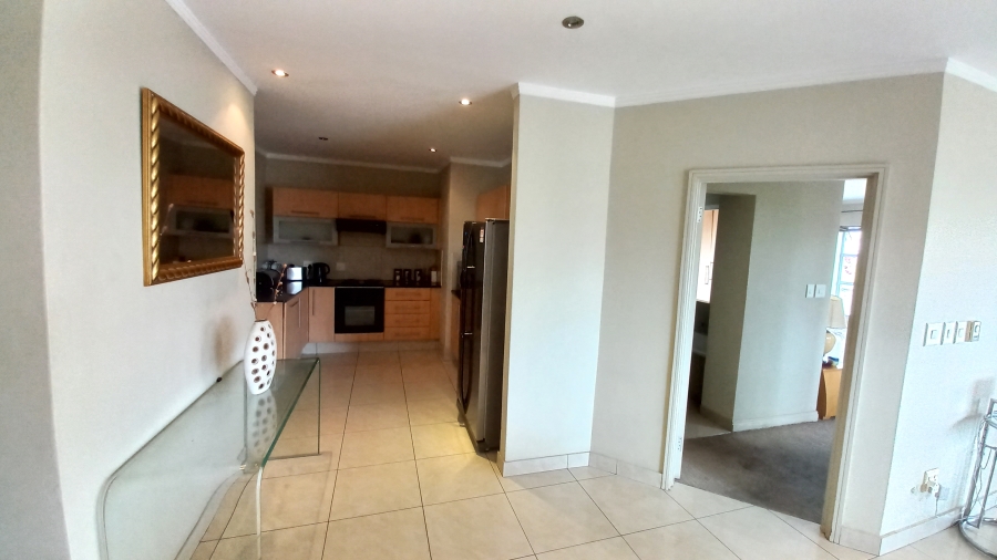 To Let 2 Bedroom Property for Rent in Sandhurst Gauteng