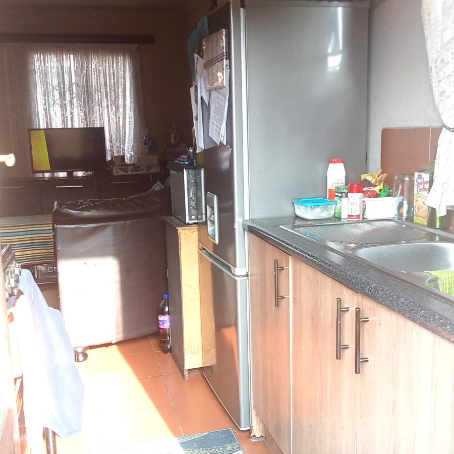 2 Bedroom Property for Sale in Windmill Park Gauteng