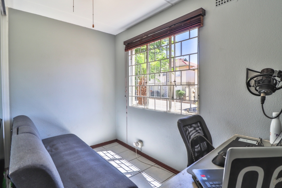 2 Bedroom Property for Sale in Eden Glen Gauteng