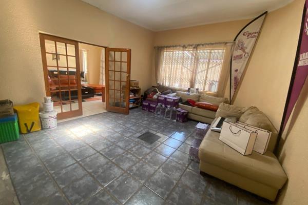 4 Bedroom Property for Sale in The Orchards Gauteng