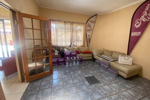 4 Bedroom Property for Sale in The Orchards Gauteng