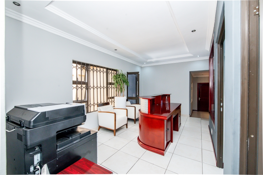 3 Bedroom Property for Sale in Vorna Valley Gauteng