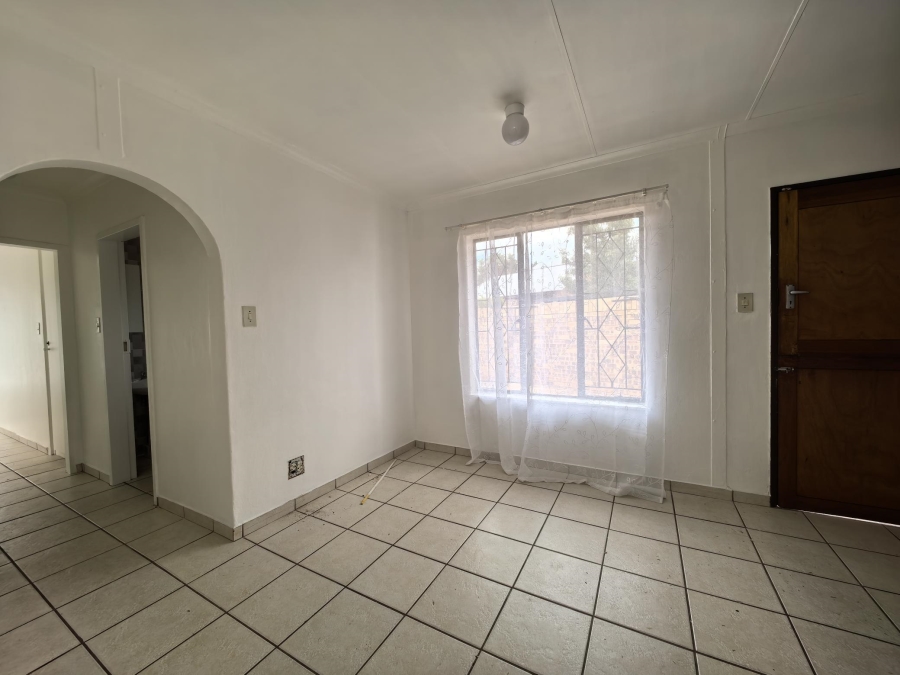 To Let 2 Bedroom Property for Rent in Doornpoort Gauteng