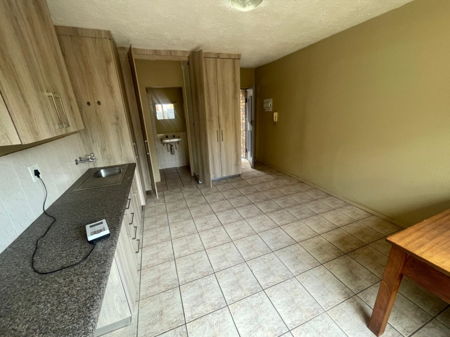 1 Bedroom Property for Sale in Riviera Gauteng