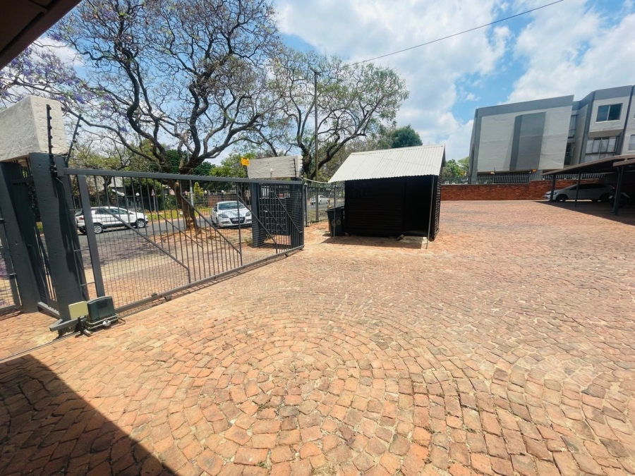 1 Bedroom Property for Sale in Riviera Gauteng