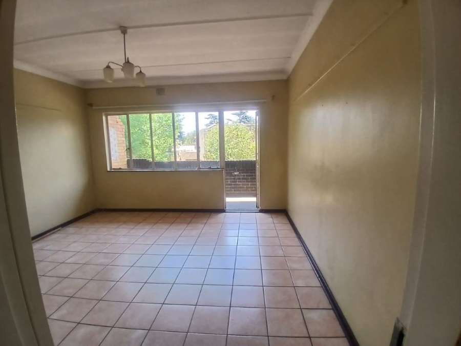 2 Bedroom Property for Sale in Parkhill Gardens Gauteng