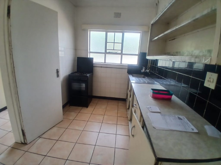 2 Bedroom Property for Sale in Parkhill Gardens Gauteng