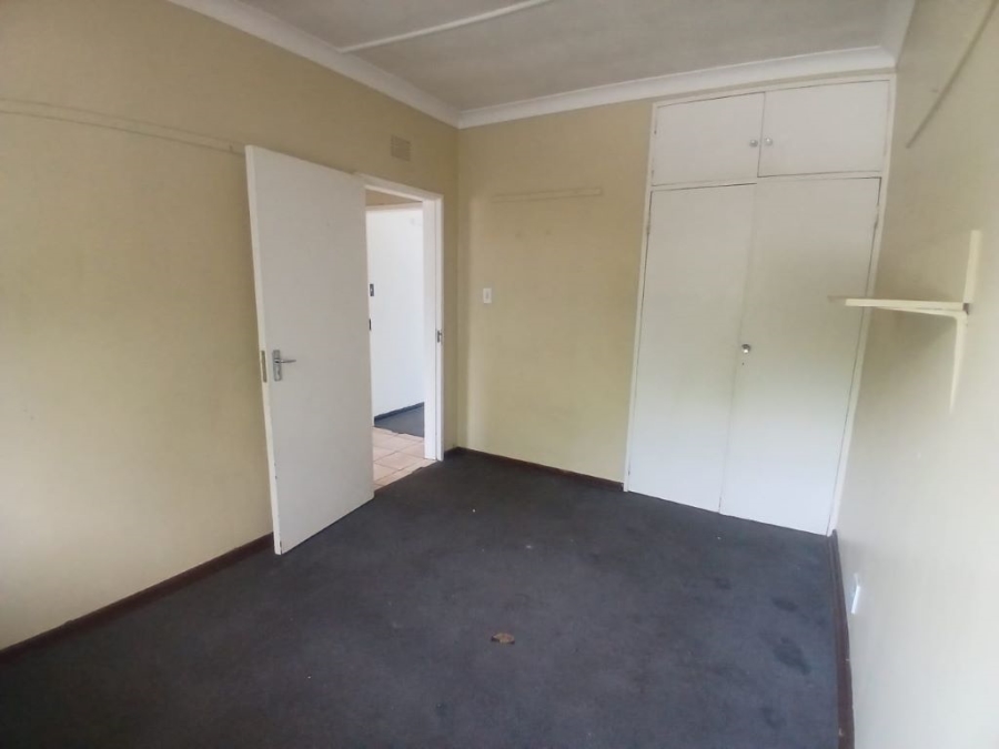 2 Bedroom Property for Sale in Parkhill Gardens Gauteng