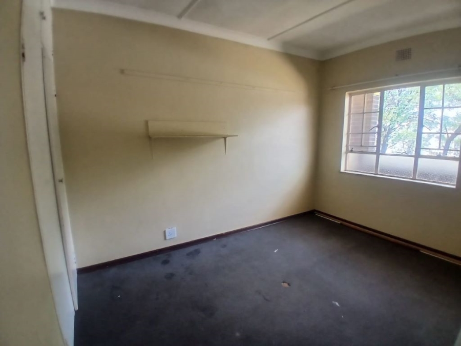 2 Bedroom Property for Sale in Parkhill Gardens Gauteng