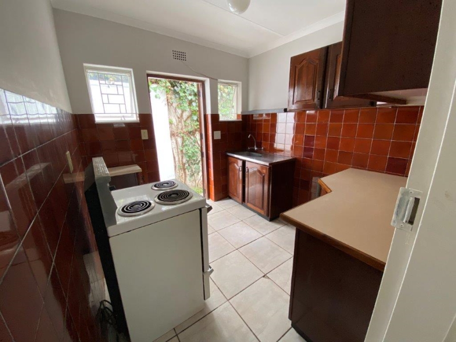 To Let 1 Bedroom Property for Rent in Parktown Gauteng