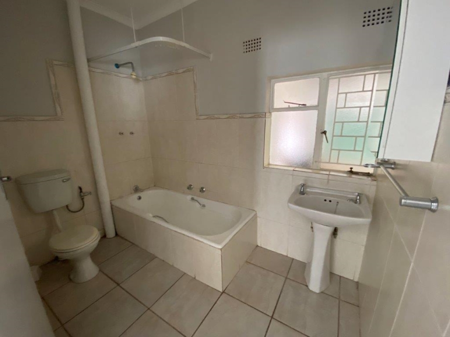 To Let 1 Bedroom Property for Rent in Parktown Gauteng