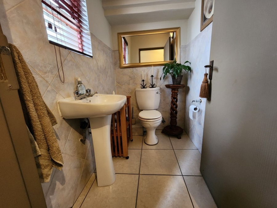 3 Bedroom Property for Sale in Bartlett Gauteng