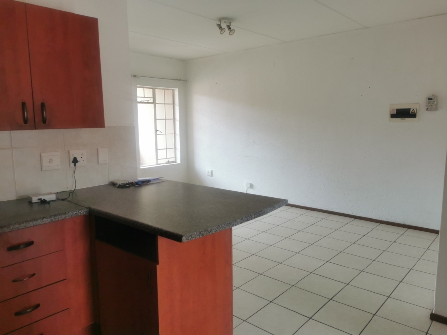 2 Bedroom Property for Sale in Comet Gauteng