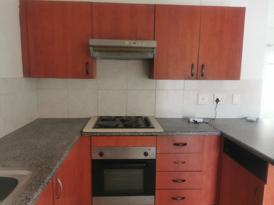 2 Bedroom Property for Sale in Comet Gauteng