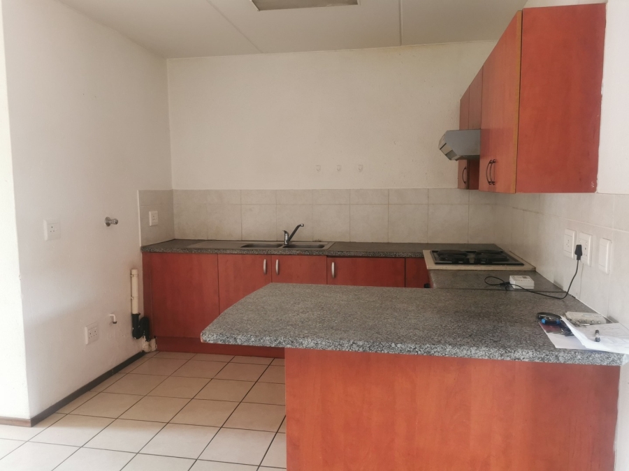 2 Bedroom Property for Sale in Comet Gauteng