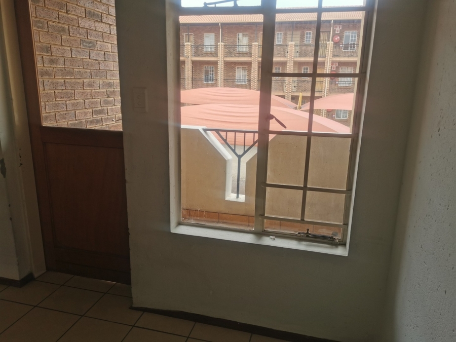 2 Bedroom Property for Sale in Comet Gauteng