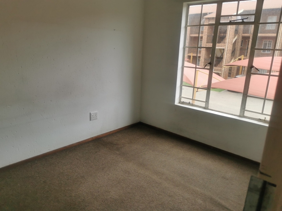 2 Bedroom Property for Sale in Comet Gauteng