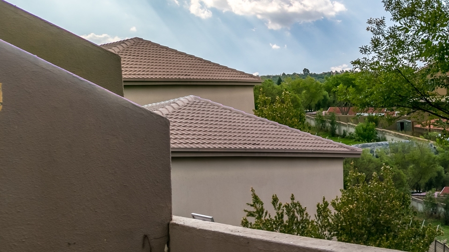 2 Bedroom Property for Sale in Vorna Valley Gauteng