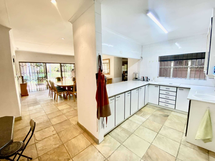 To Let 4 Bedroom Property for Rent in Morningside Manor Gauteng