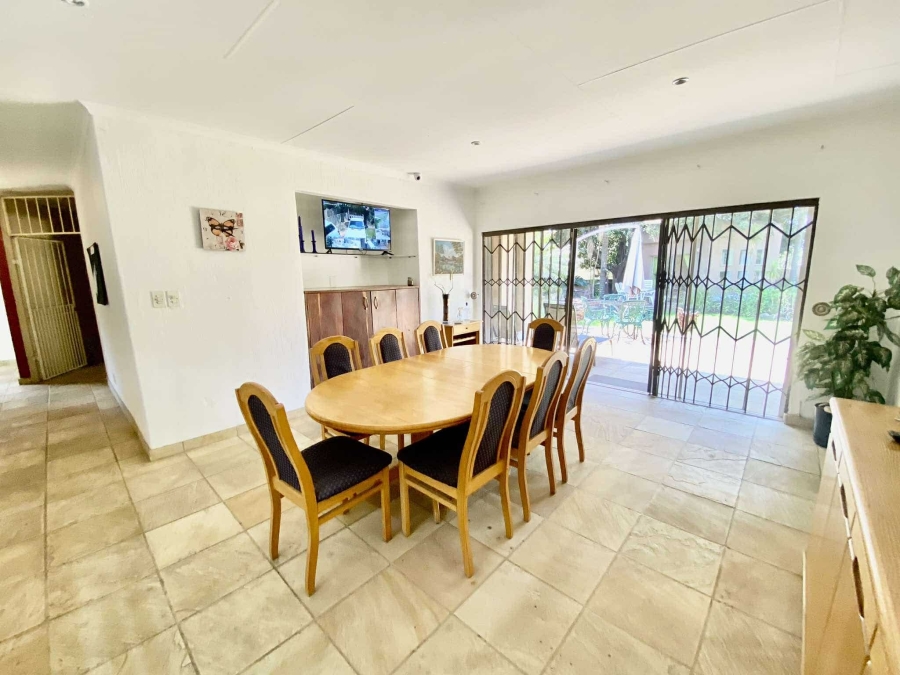 To Let 4 Bedroom Property for Rent in Morningside Manor Gauteng