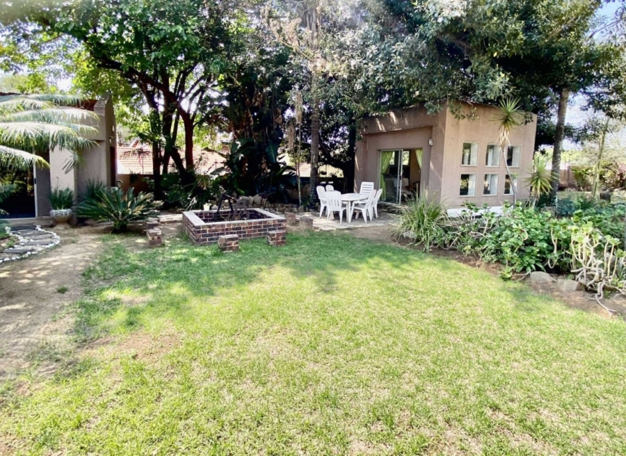 To Let 4 Bedroom Property for Rent in Morningside Manor Gauteng