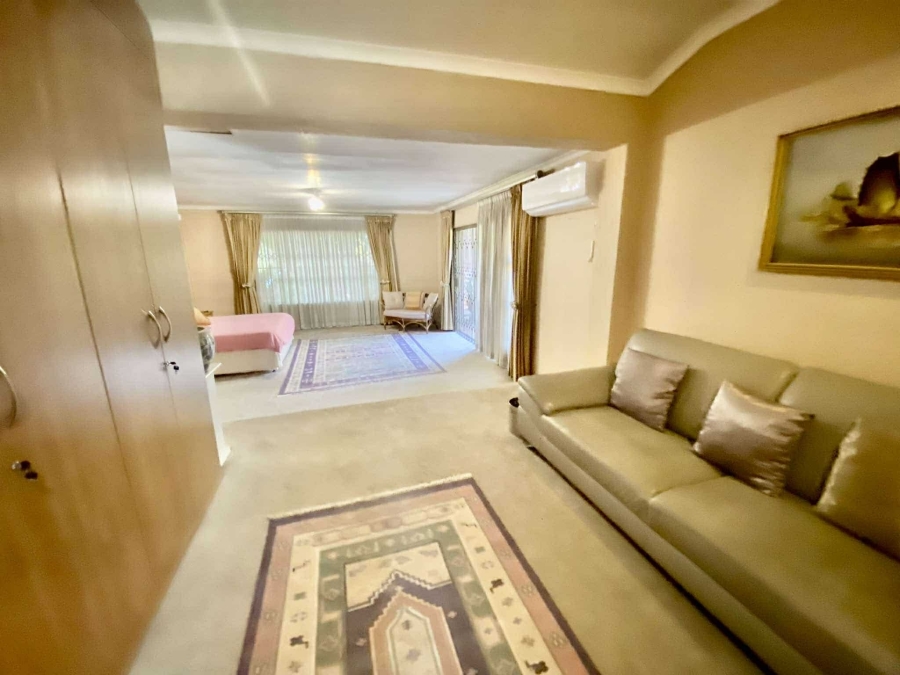 To Let 4 Bedroom Property for Rent in Morningside Manor Gauteng