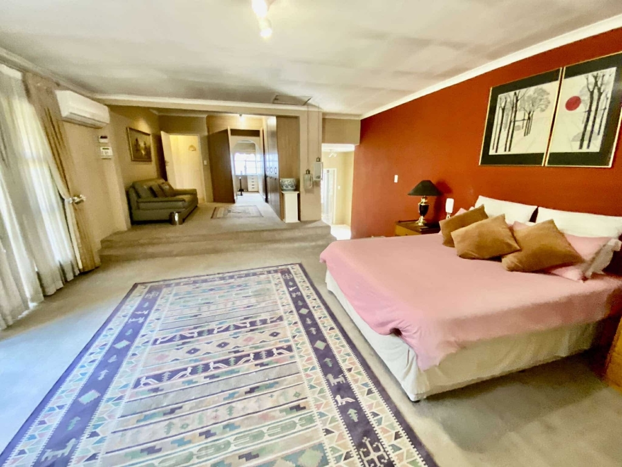 To Let 4 Bedroom Property for Rent in Morningside Manor Gauteng