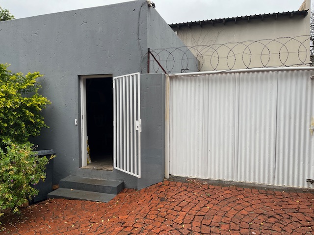 To Let 2 Bedroom Property for Rent in Kensington Gauteng