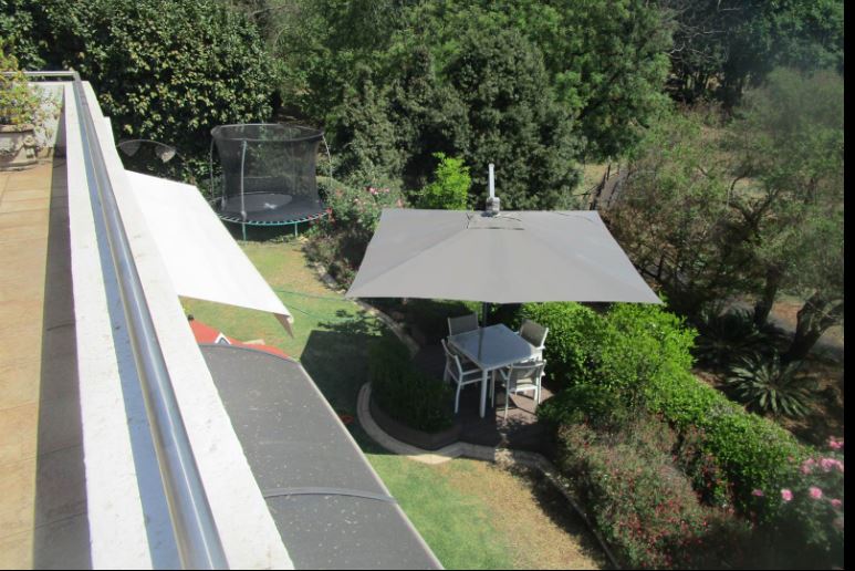 To Let 5 Bedroom Property for Rent in Centurion Golf Estate Gauteng