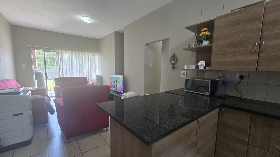 2 Bedroom Property for Sale in Waterkloof Glen Gauteng