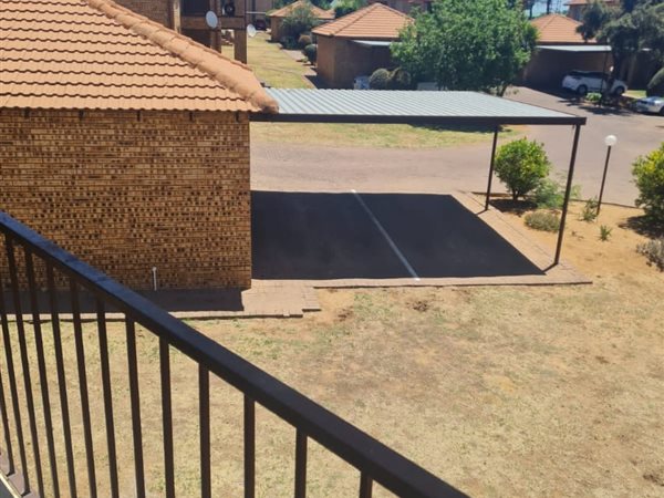 To Let 2 Bedroom Property for Rent in Noordwyk Gauteng