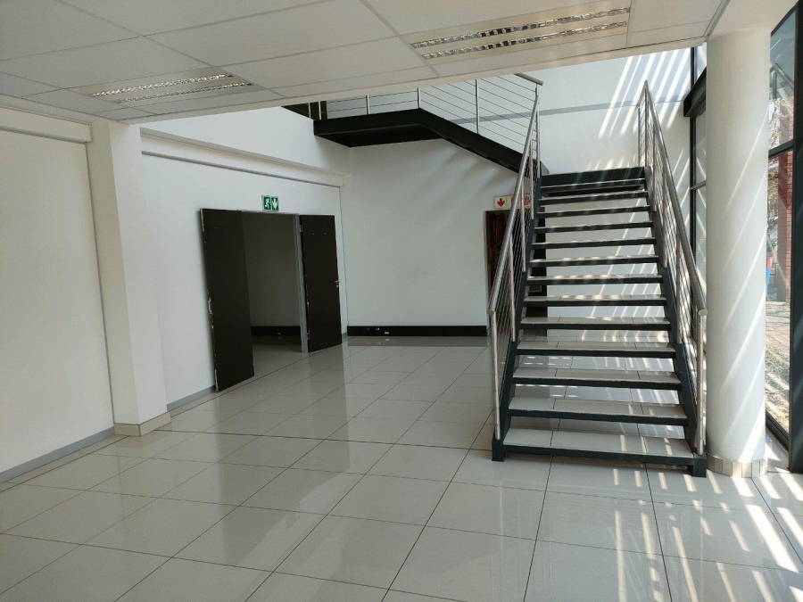 To Let commercial Property for Rent in North Riding Gauteng