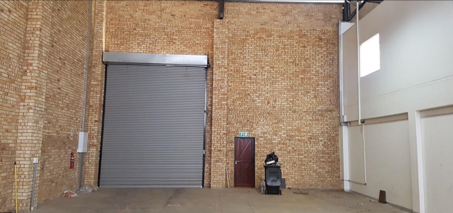 To Let commercial Property for Rent in North Riding Gauteng