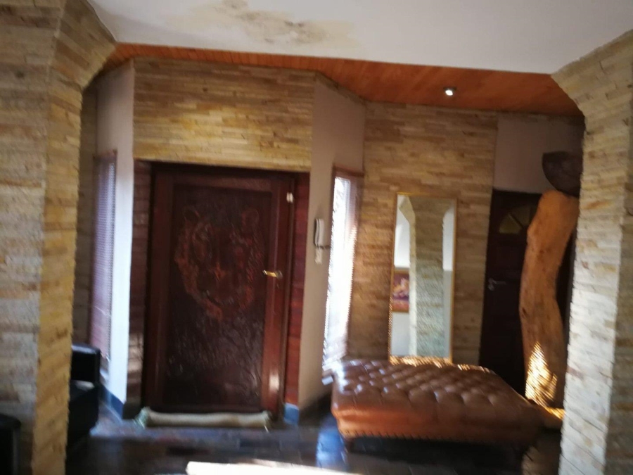 4 Bedroom Property for Sale in Buccleuch Gauteng