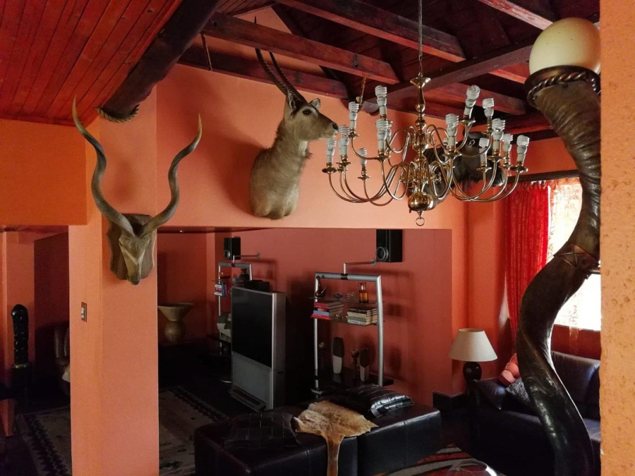 4 Bedroom Property for Sale in Buccleuch Gauteng