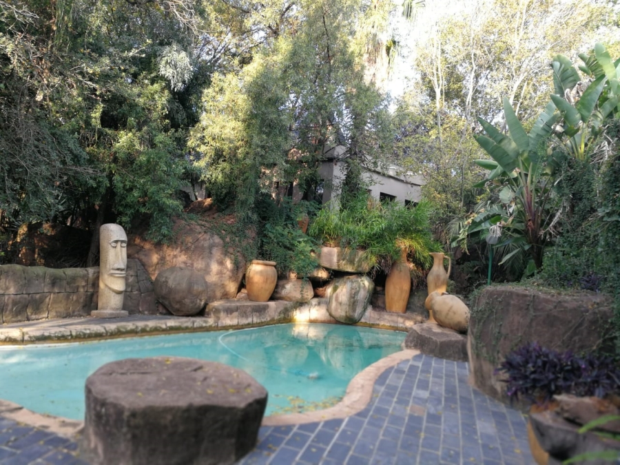 4 Bedroom Property for Sale in Buccleuch Gauteng