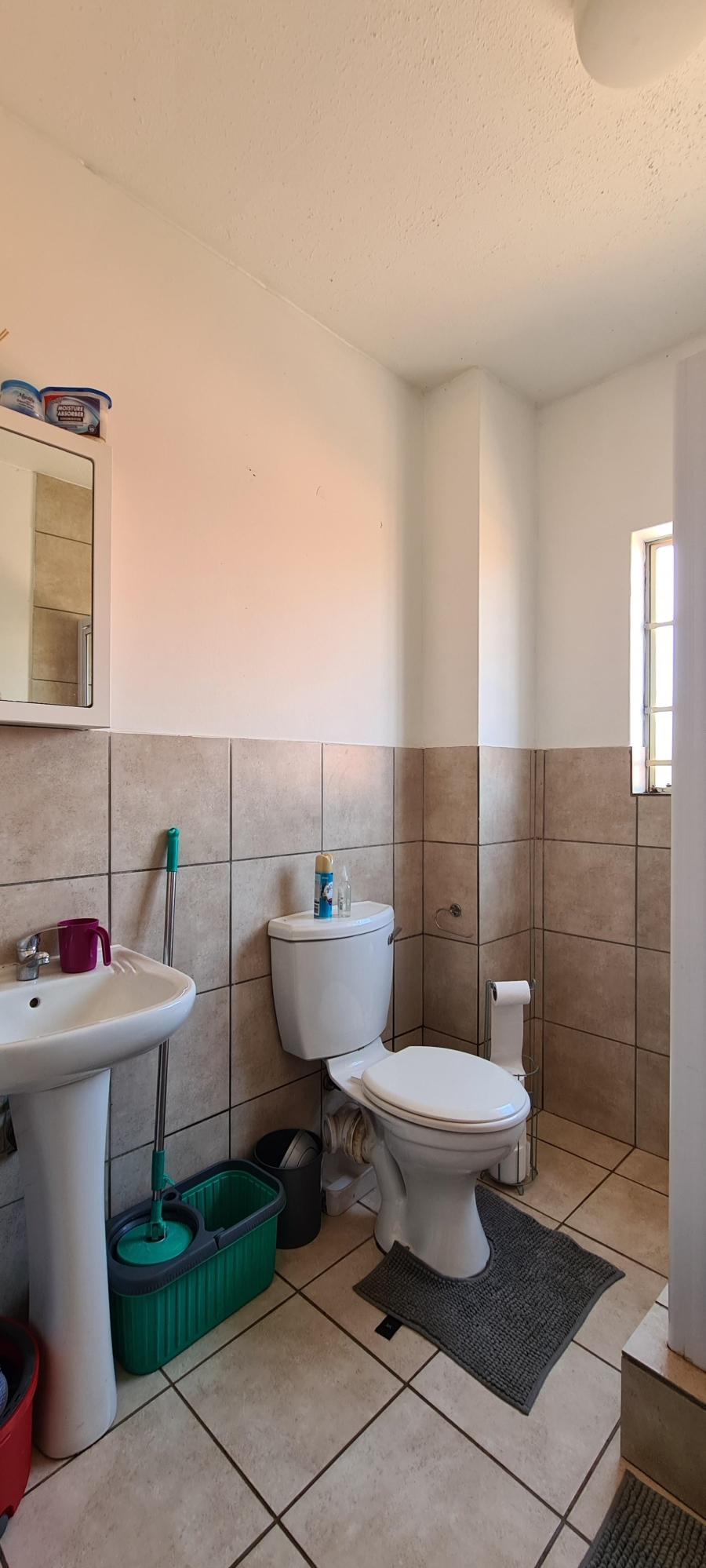 1 Bedroom Property for Sale in Oukraal Estate Gauteng