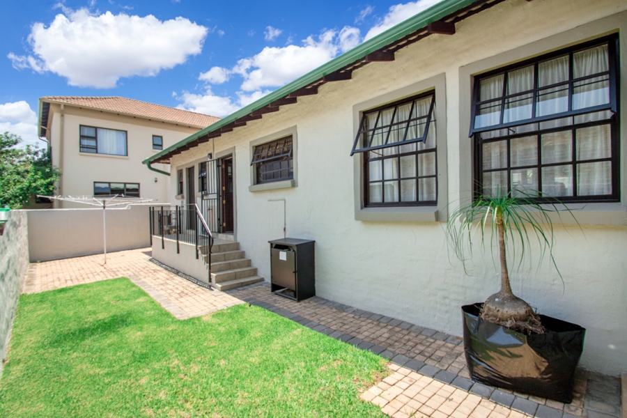 3 Bedroom Property for Sale in Strubensvallei Gauteng