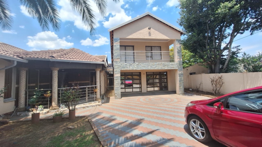 4 Bedroom Property for Sale in Dalpark Gauteng