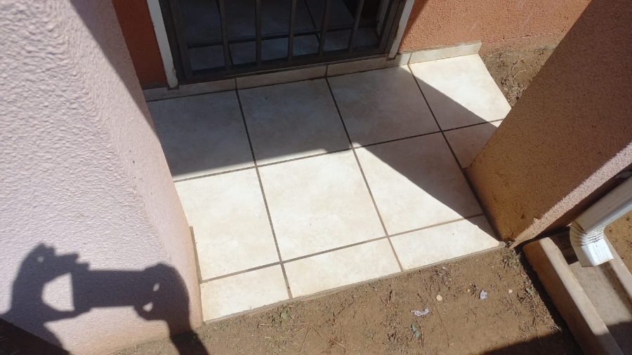 2 Bedroom Property for Sale in Brakpan Central Gauteng