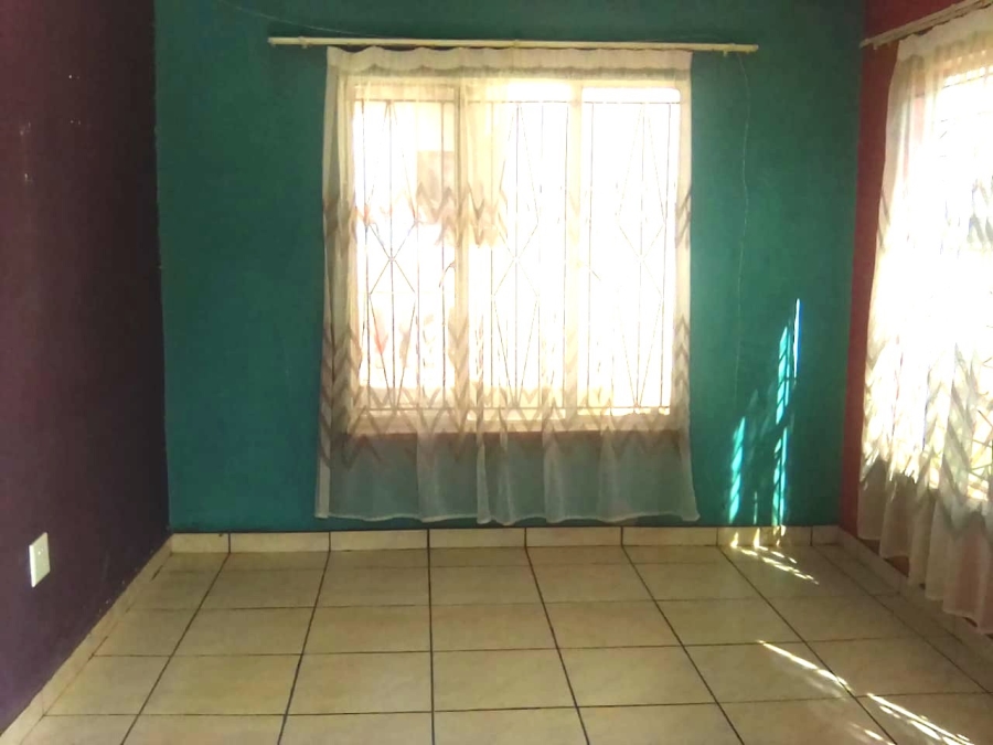 2 Bedroom Property for Sale in Vosloorus Gauteng