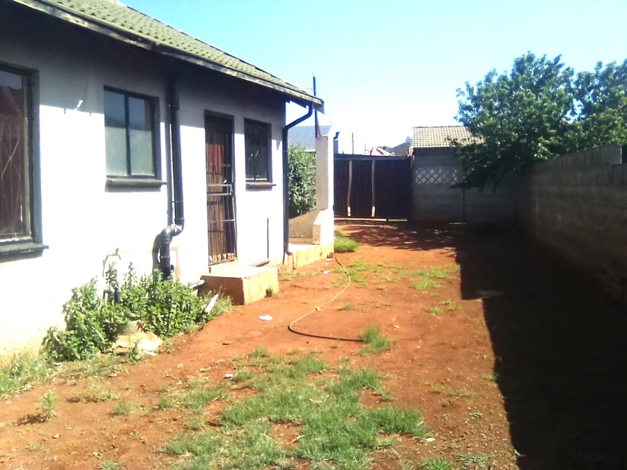 2 Bedroom Property for Sale in Vosloorus Gauteng