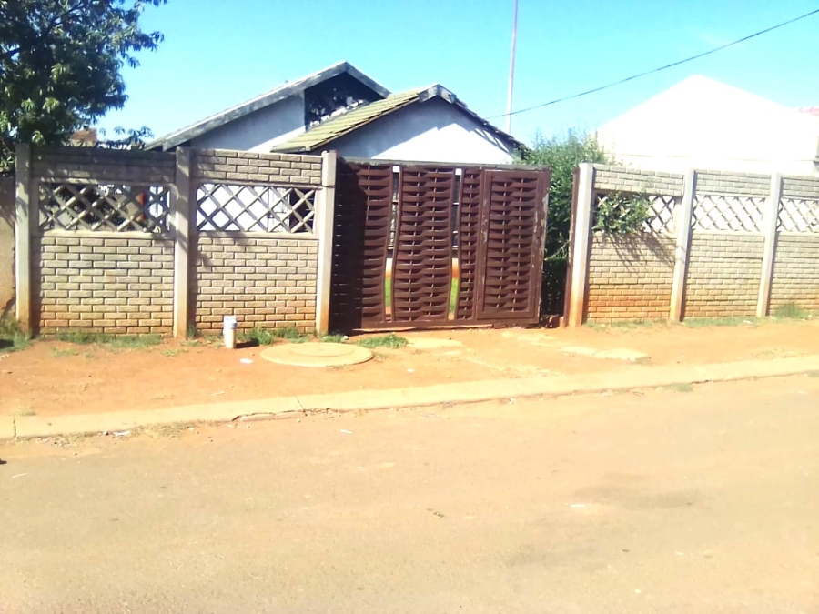 2 Bedroom Property for Sale in Vosloorus Gauteng