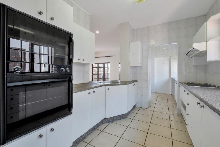 3 Bedroom Property for Sale in Bryanston Gauteng