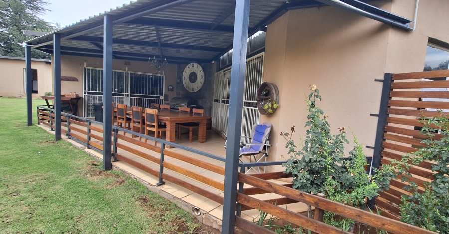 5 Bedroom Property for Sale in Stefano Park Gauteng