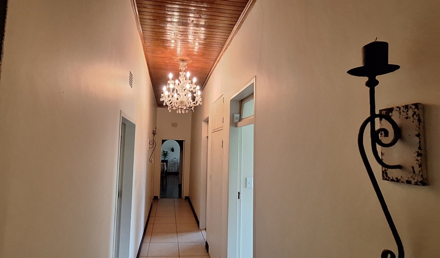 5 Bedroom Property for Sale in Stefano Park Gauteng