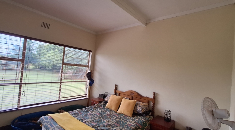 5 Bedroom Property for Sale in Stefano Park Gauteng