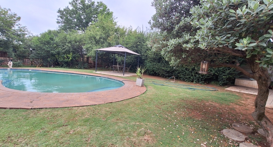 5 Bedroom Property for Sale in Stefano Park Gauteng